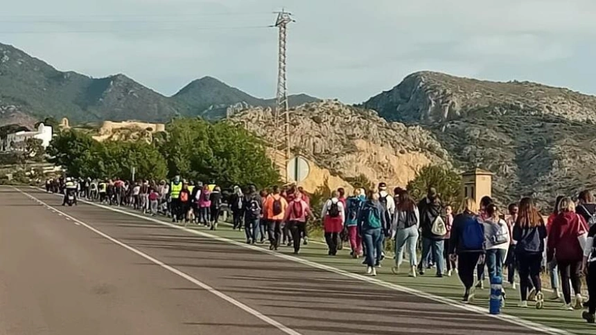 Marcha a pie por las ermitas de Castellón a su llegada a la Magdalena