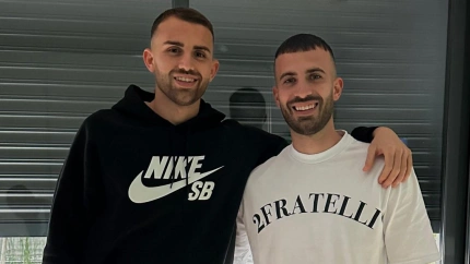 Borja Mayoral y su hermano