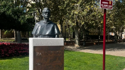 Palencia rinde homenaje al Padre José Luis Gago con la inauguración de los jardines que llevan su nombre