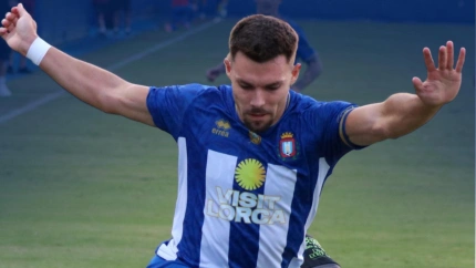 Naranjo en un momento del partido ante el Extremadura