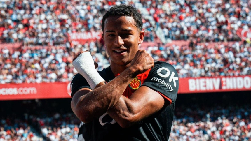 Mateo Joseph celebra su gol, en el Sevilla - Mallorca