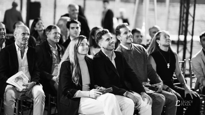 Algunos de los invitados al acto