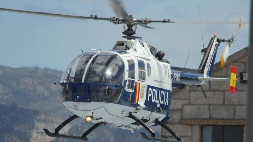 Pedro Luis Bardón, el inspector de la Policía Nacional de Málaga que ha pasado un año y dos meses de su vida volando: “Jamás soñé con alcanzar las 10.000 horas de vuelo”