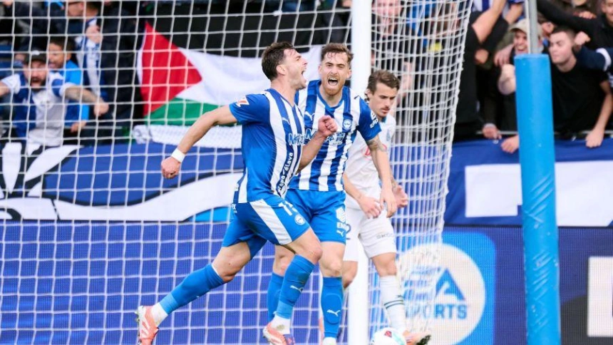 Gol de Lucas Boyé (Alavés, 2 - Espanyol, 0)