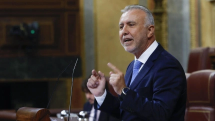 El ministro de Política Territorial y Memoria Democrática, Ángel Víctor Torres