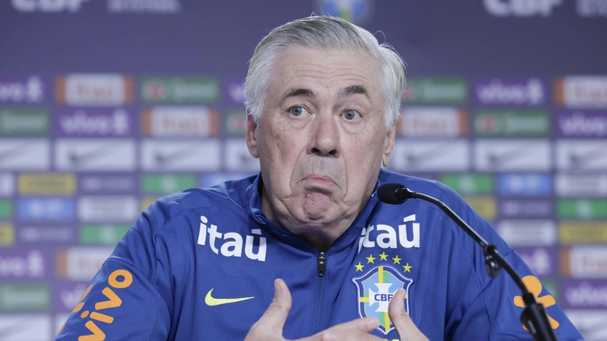 Carlo Ancelotti en la rueda de prensa de Brasil