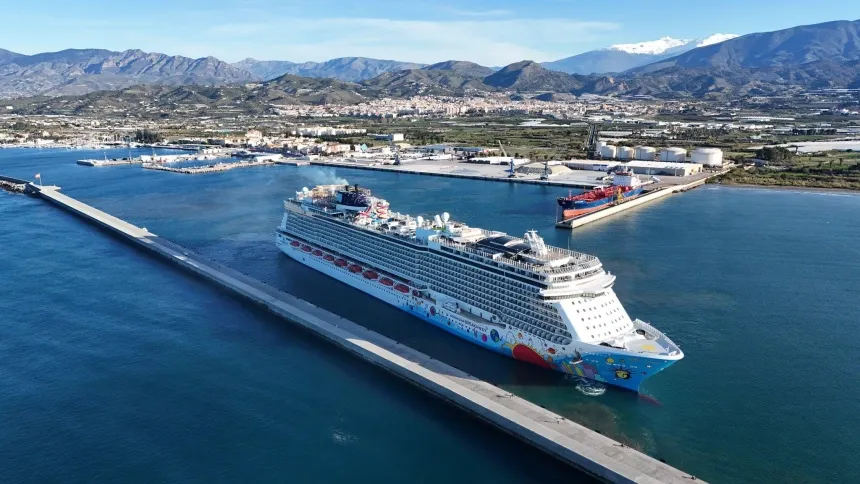 Motril se prepara para el boom de cruceristas con un plan de formación clave