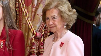 3D6MRRX King Felipe VI of Spain, Queen Letizia of Spain, Princess Leonor, Princess Sofia, Queen Sofia of Spain attends the Delivery of Toison de Oro  at Royal