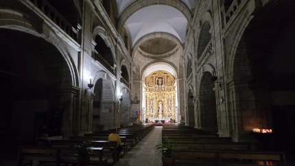 Interior de la Iglesia parroquial de Nuestra Señora de la Merced en Conxo