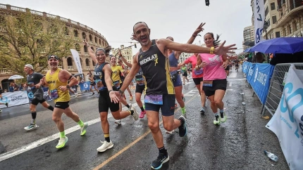 Adolfo Juan vuelve a correr la Maratón de Valencia tras un año muy duro a nivel personal