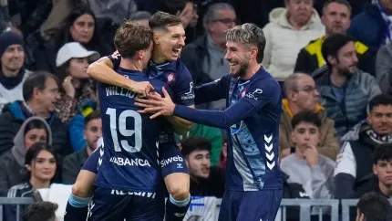 Williot Swedberg celebra uno de sus dos goles contra el Real Madrid