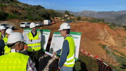 La Junta impulsa el futuro del subtropical en Granada con una inversión millonaria en aguas regeneradas