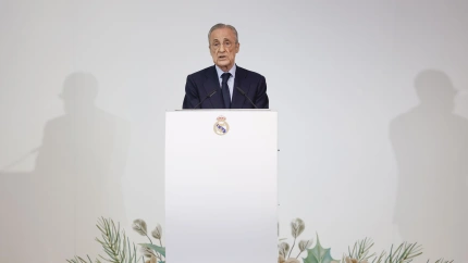 Florentino Pérez interviene en la copa de Navidad del equipo, este lunes en Madrid.