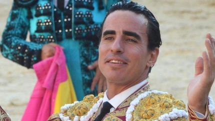 Joaquín Galdós, dando la vuelta al ruedo en Cali tras cortar una oreja este sábado