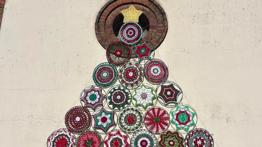 Árbol de ganchillo en Ribera de la Polvorosa