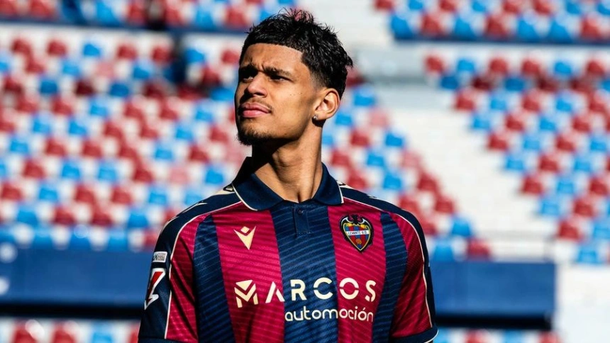 El francés ya ha pisado el Ciutat de València