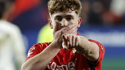 Víctor Muñoz celebra el gol de la victoria de Osasuna contra el Oviedo