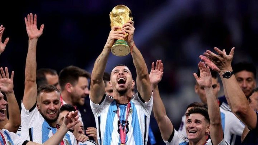 Guido Rodríguez, campeón del Mundial 2022