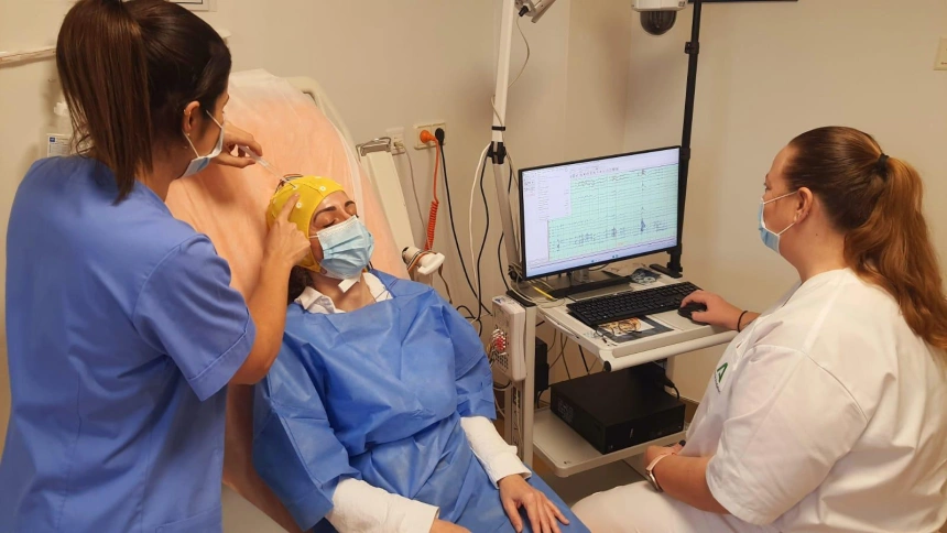 El Hospital de Motril realiza ya encefalogramas y evita el viaje de pacientes neurológicos a Granada