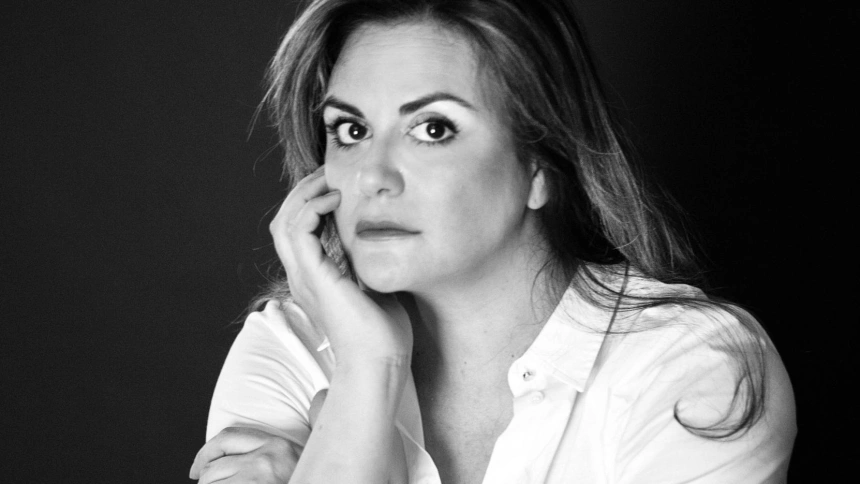 Isabel Llano, actriz, dramaturga, filósofa, periodista y escritora