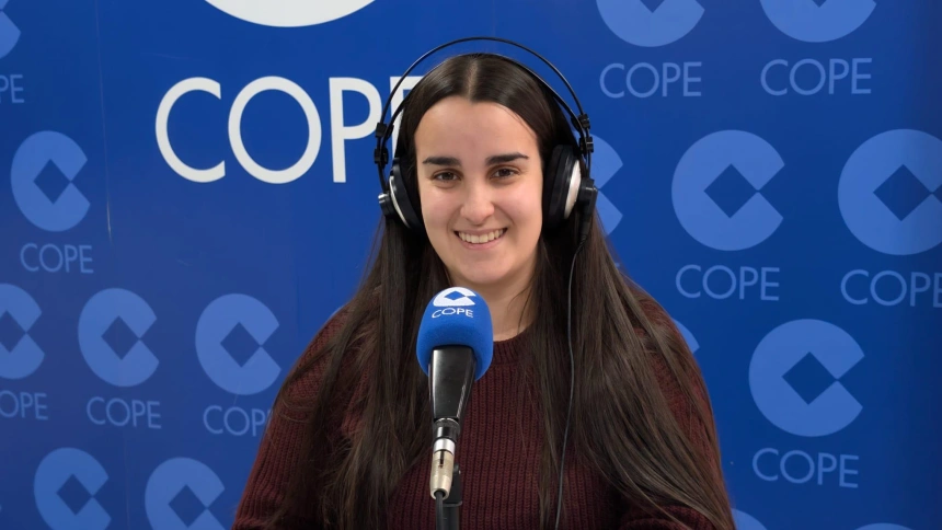Noelia ha visitado COPE para contar su camino hacia la FP