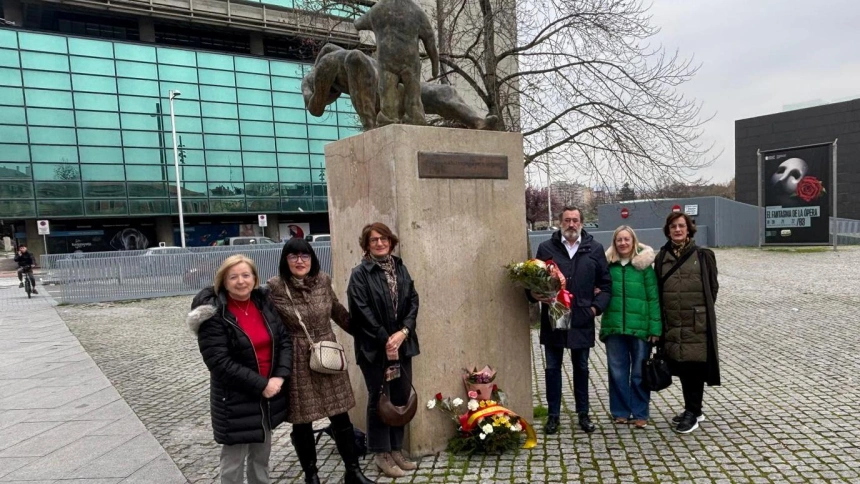 ANVITE durante el homenaje de hoy en Pamplona.