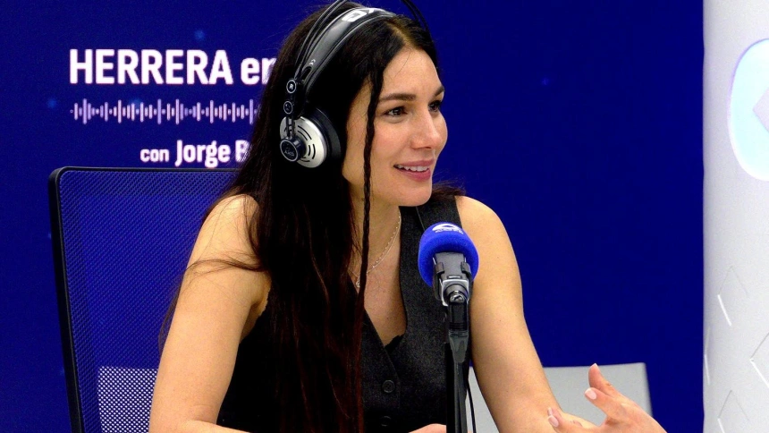 La actriz Mariela Garriga, presenta en "Herrera en COPE" su próximo estreno "Z"
