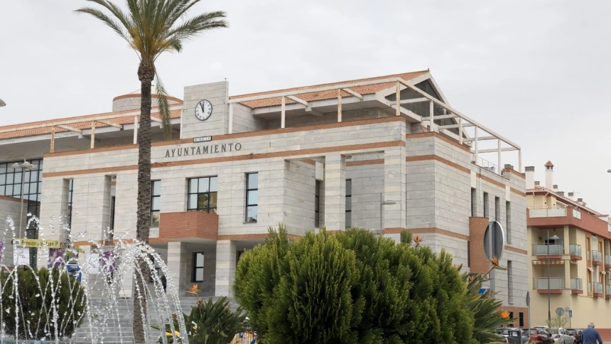 Salobreña abre a sus vecinos el diseño de su nuevo reglamento de participación ciudadana