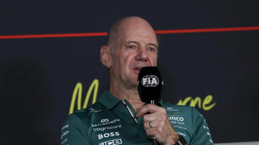 Adrien Newey durante una rueda de prensa