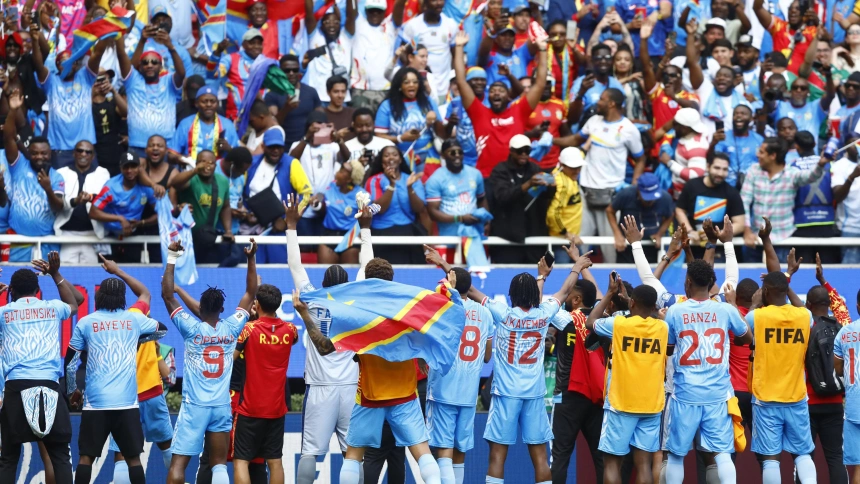 Los jugadores de la selección de la República Democrática del Congo celebran el pase al Mundial.