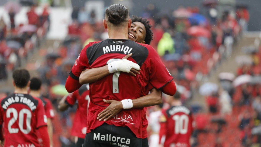 Muriqi celebra su gol, en el Mallorca - Rayo