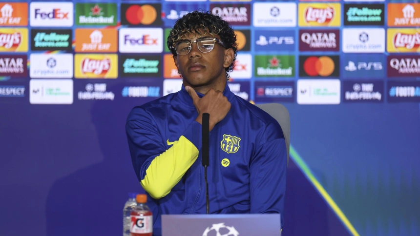 Lamine Yamal, en la rueda de prensa previa al partido ante el Atlético