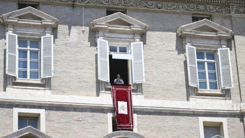 El Papa León XIV desvela en el Ángelus el misterio de la Trinidad para ...