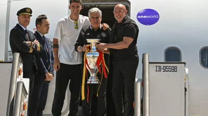 Pedro Rocha, junto a Luis de la Fuente y Álvaro Morata, tras proclamarse la selección campeona de la Eurocopa.