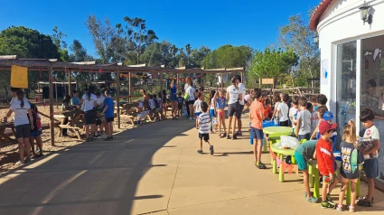 Niños durante el desarrollo de la Escuela de exploradores