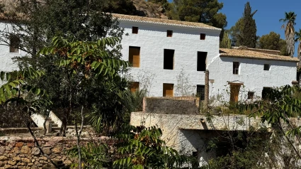 Panorámica del conjunto de molinos hidráulicos de El Escarambrujo