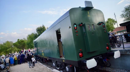 El barrio roceño de Las Matas ya tiene nuevos vehículos ferroviarios