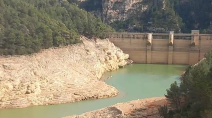 Pantano de Ulldecona bajo mínimos