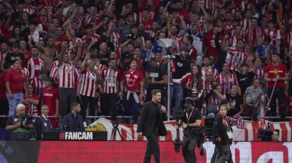 Imagen de Simeone en el Metropolitano tras los incidentes con Courtois