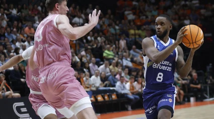 El Valencia Basket se divierte con el Joventut (84-60) y suman la primera victoria ACB de la temporada