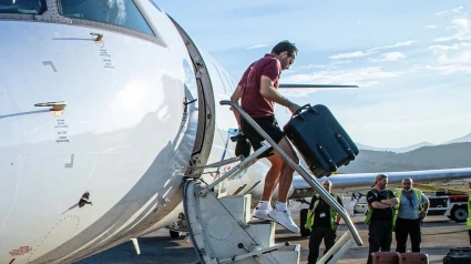 El Valencia CF viaja hoy a medianoche