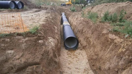 Obras para construir un colector de aguas residuales