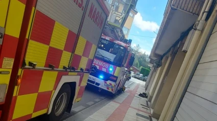 Los camiones de bomberos en la calle Espcronceda