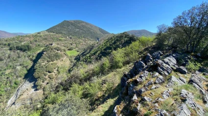 La sima Aradelas, en O Courel, es la cueva más profunda de Galicia y una auténtica referencia para los espeleólogos