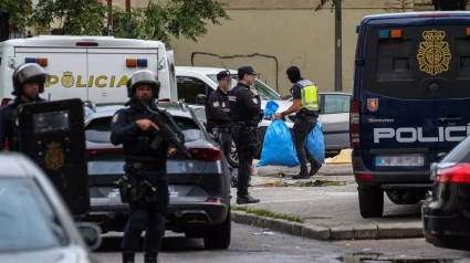 Efectivos de la Policía Nacional desplegados en el Polígono Sur dentro de la Operación Vulcano