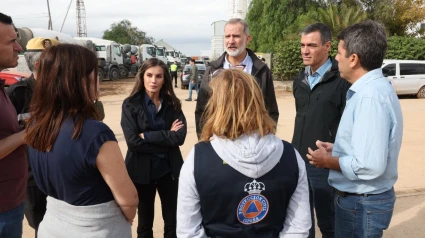 Los Reyes visitan Paiporta, localidad afectada por la DANA