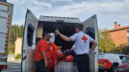 Salida de la Cruz Roja de Euskadi hacia Valencia