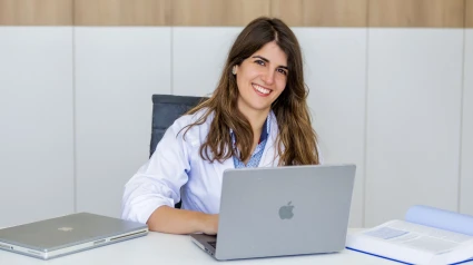 La doctora ourensana, Marta Maes, facultativa del servicio de Cirugía General en el Hospital de Verín