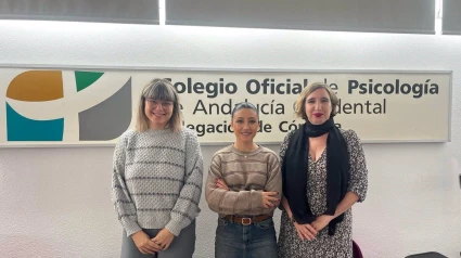 La Delegación de Recursos Humanos y Salud Laboral del Ayuntamiento de Córdoba firma un acuerdo con el Colegio Oficial de Psicología de Andalucía Occidental por la DANA