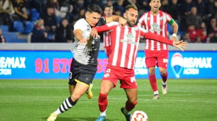 Pito Camacho, del Zamora CF, en el duelo ante Unionistas